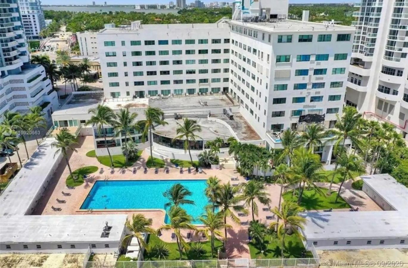 Oceanfront Studio Miami Beach Apartment Exterior photo