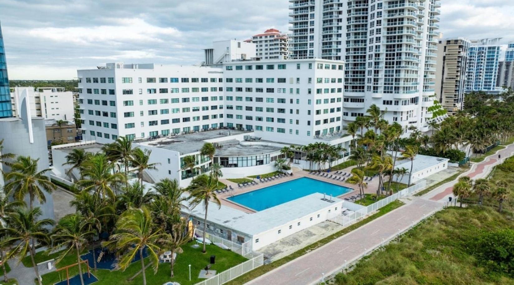 Oceanfront Studio Miami Beach Apartment Exterior photo